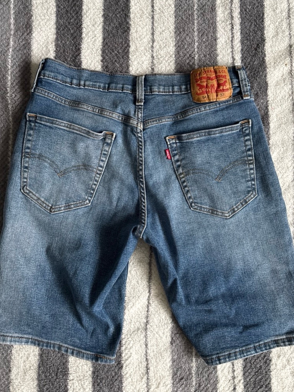 Levi’s jeans shorts